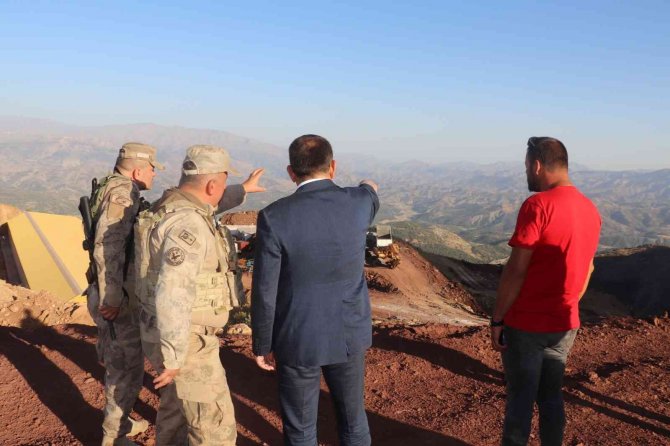 Siirt Valisi Hacıbektaşoğlu, Üs Bölgelerinde İncelemelerde Bulundu