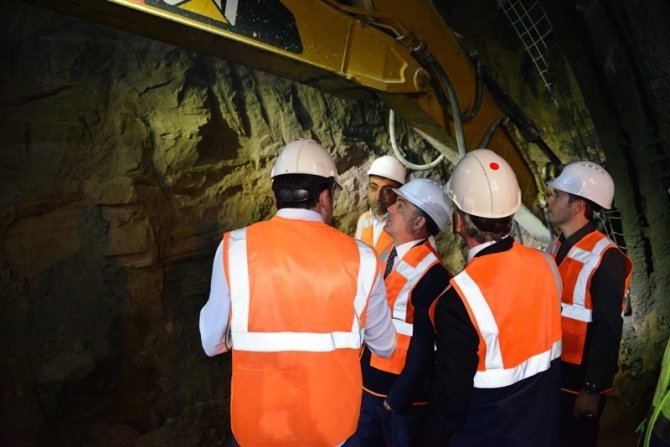 Türkiye’yi Kafkasya’ya Bağlayacak Ilgar Tüneli’nde Çalışmalar Hızlandı