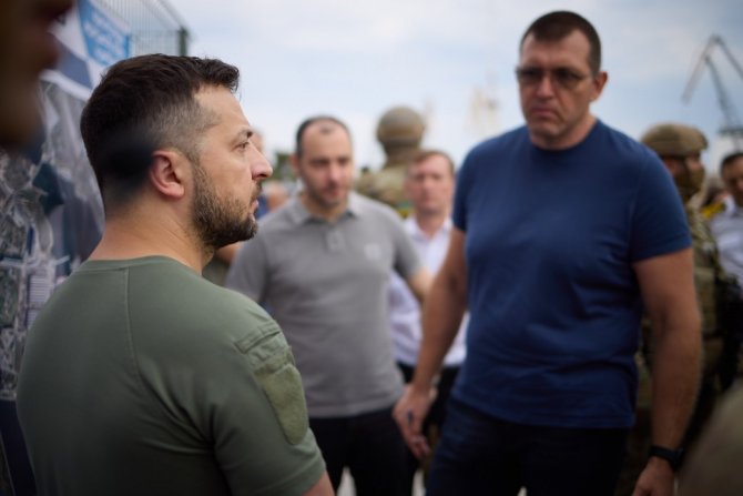 Ukrayna Devlet Başkanı Vladimir Zelenskiy, "Ukrayna Tahıl Sevkiyatına Hazır. Sevkiyata Başlamak İçin Türkiye Ve Birleşmiş Milletler’den İşaret Bekliyoruz" Dedi.