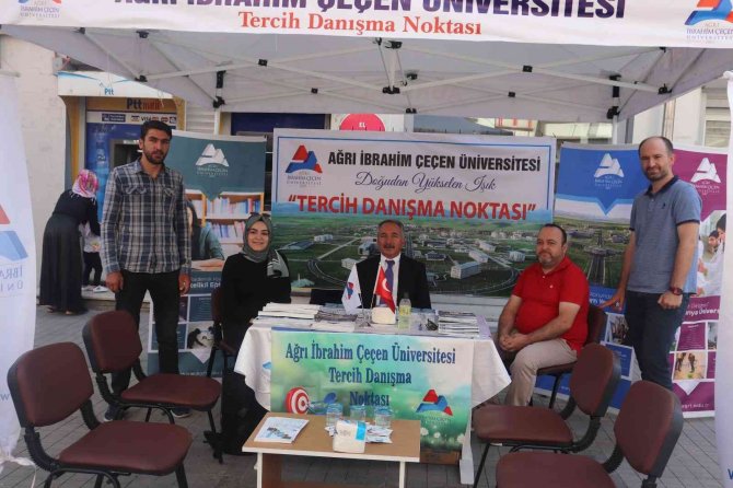 Ai̇çü Yeni Öğrencilerini Bekliyor