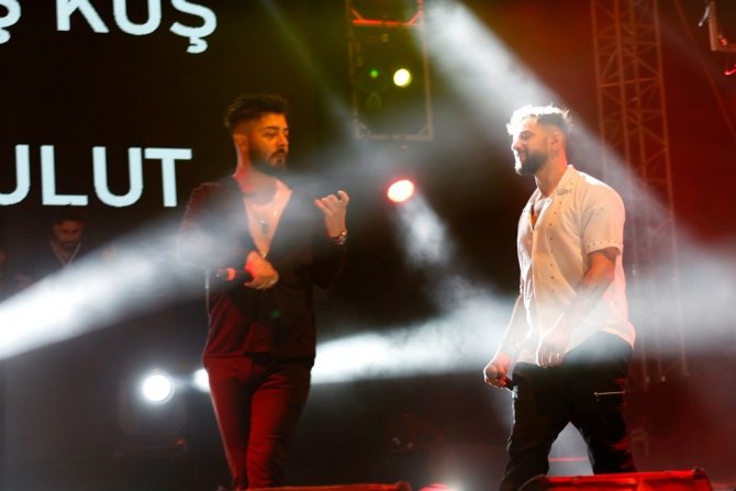 Altınova’da Müzik Ziyafeti Başladı