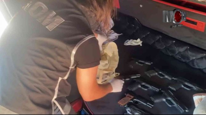 Antalya’da Yasa Dışı Silah Ticareti Operasyonunda 3 Tutuklama