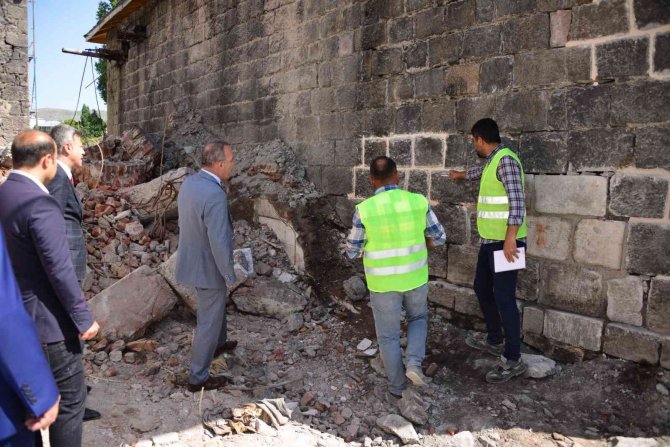 Ardahan’da Millet Bahçesi Çalışmaları Devam Ediyor