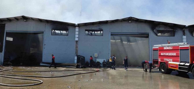 Denizli Valiliğinden Lojistik Deposu Yangınıyla İlgili Açıklama