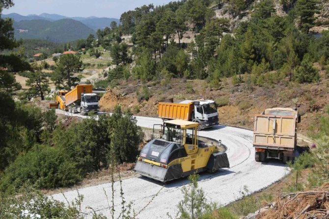 Çameli’nde Asfalt Çalışmaları Başladı