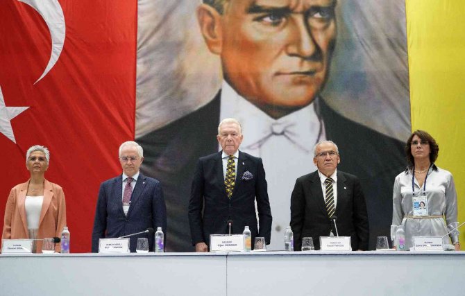 Fenerbahçe Yüksek Divan Kurulu Toplantısı Başladı