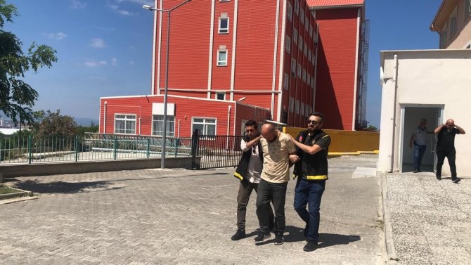 Bursa’da Uyuşturucu Tacirine Darbe