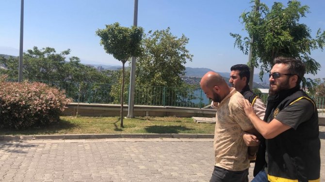 Bursa’da Uyuşturucu Tacirine Darbe