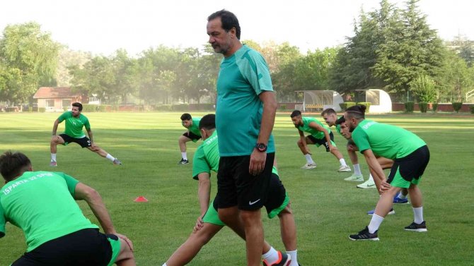 Isparta 32 Spor Yeni Sezon Hazırlıklarına Başladı