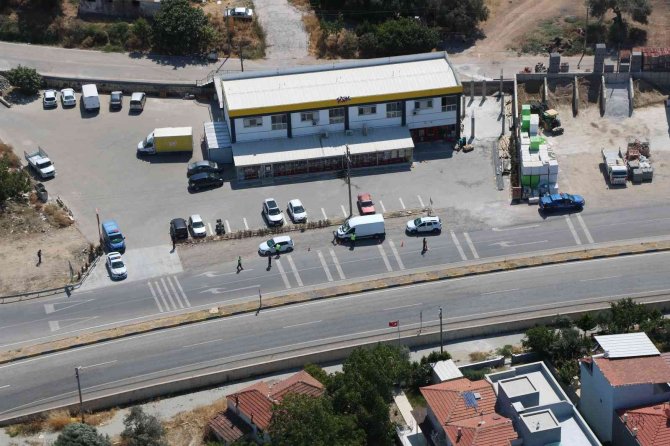 İ̇zmir’de Jandarmadan Helikopterle Trafik Denetimi