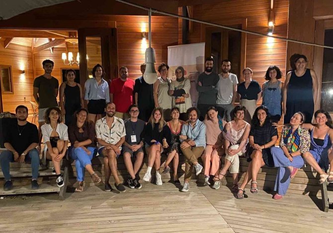 Sinemada İ̇zmir Ekolünün Temelleri Atılıyor