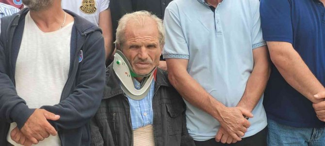 Kız İsteme Dönüşü Kazada Ölen Anne İle Oğlu Son Yolculuğuna Uğurlandı