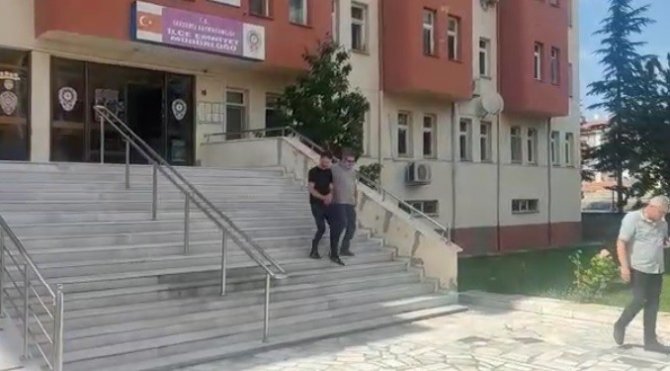 Tavşanlı’da Akü Hırsızı Tutuklandı