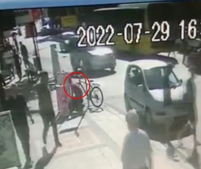 Sma Hastası Çocuğun Bağış Kumbarasını Çaldı