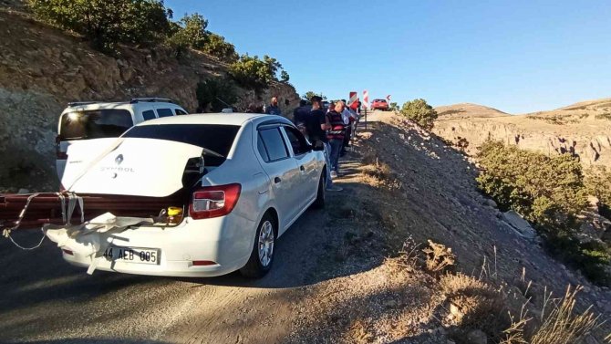 Kazalardan Bıkan Mahalleli Yetkililerden Yardım İstedi