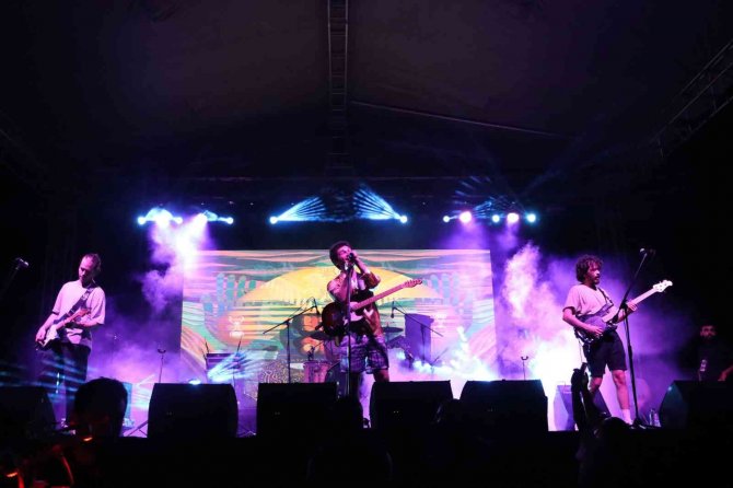 Maltepe’de Enerji, Yaşlı Amca İle Yükseldi