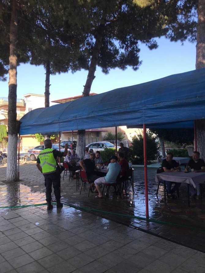 Jandarma Timleri Motosiklet Kullanıcılarını Bilgilendirdi