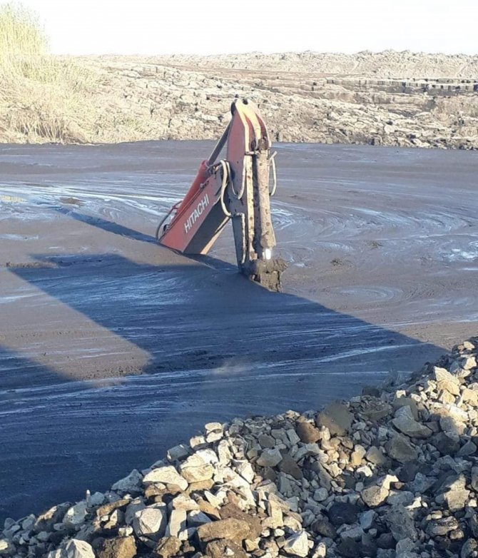 Şlam Havuzunda Kalan İşçiyi Kurtarma Çalışmaları Devam Ediyor