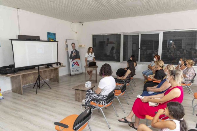 Mersin’de Aşırı Sıcaklarda Alınması Gereken Önlemler Anlatıldı