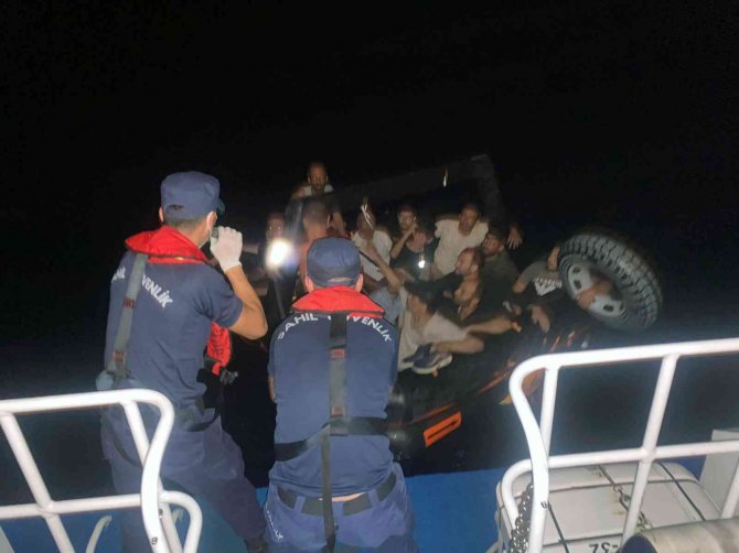 Marmaris Ve Datça’da 101 Göçmen Kurtarıldı