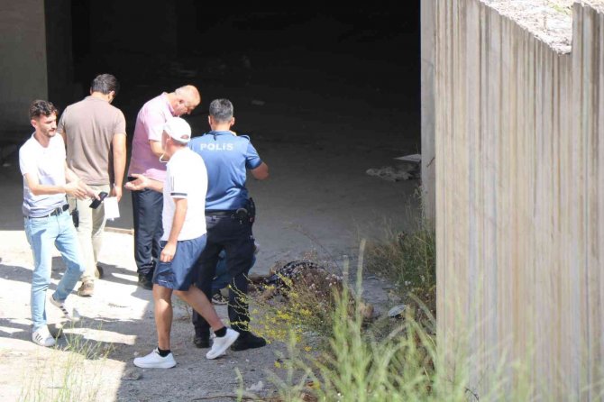 Cami İnşaatından Düşen Vatandaş Hayatını Kaybetti