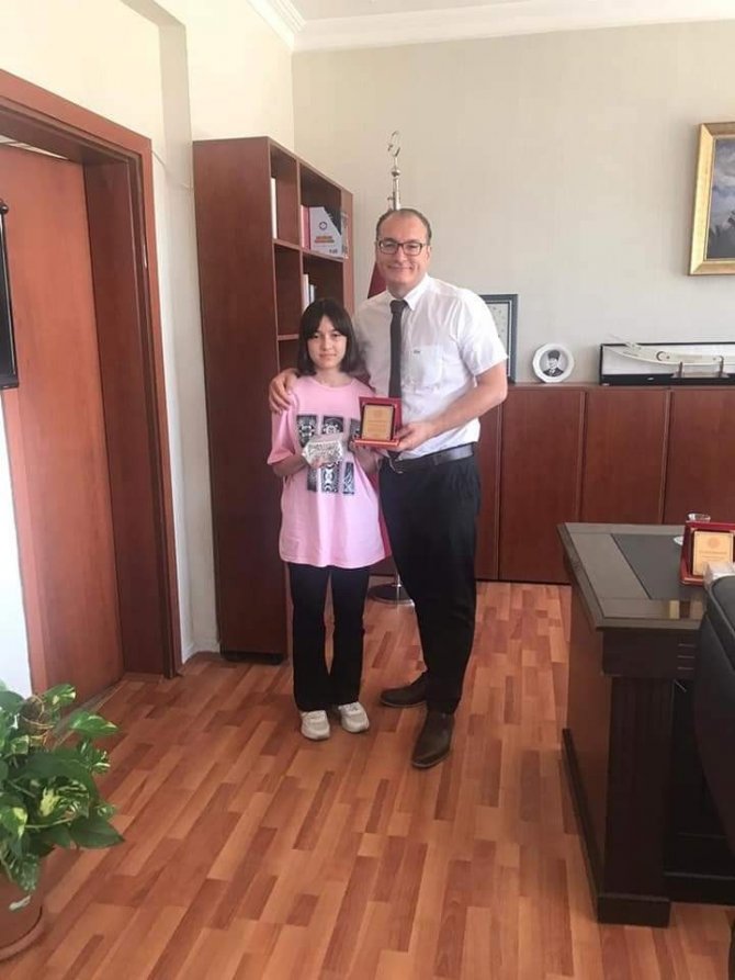 Kaymakam Arıkan Lgs’de Dereceye Giren Öğrencileri Tebrik Etti