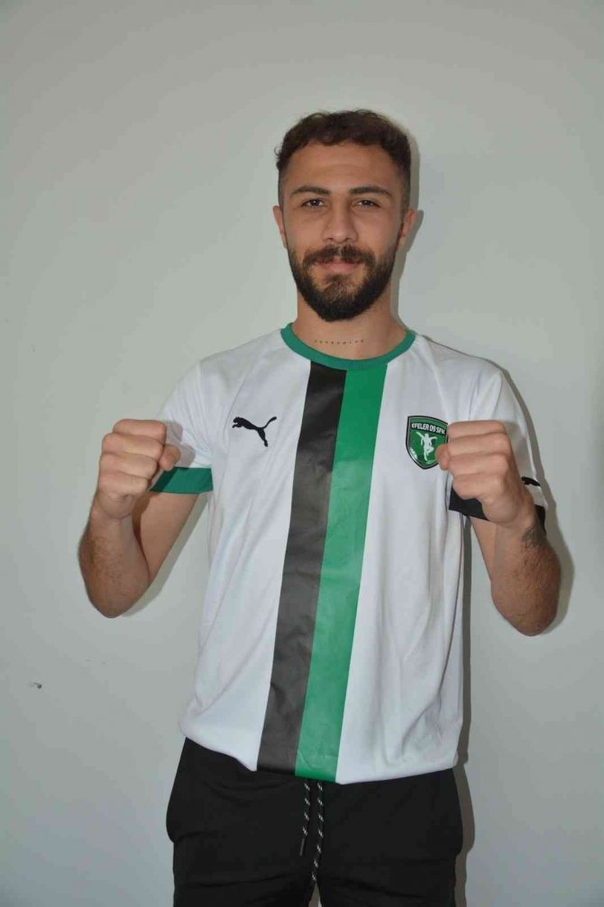 Efeler 09 Sfk Cinkaya’yı Renklerine Bağladı