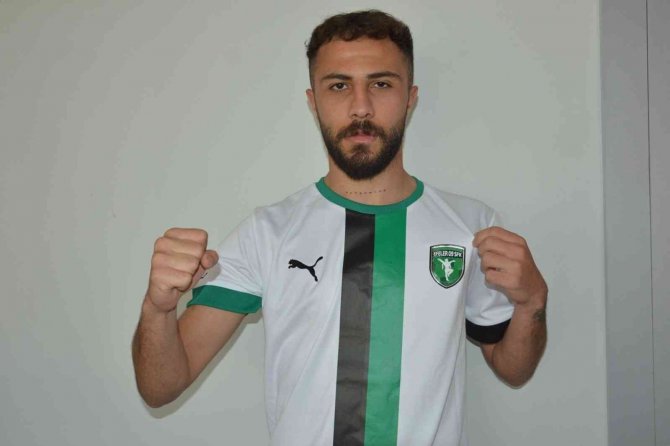 Efeler 09 Sfk Cinkaya’yı Renklerine Bağladı