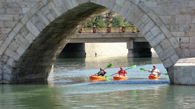 Yeşilırmak’ta Kano Keyfi