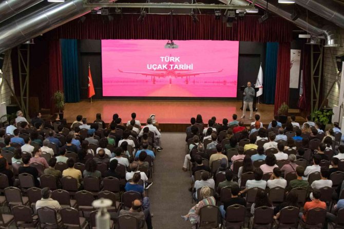 Türk Havacılık Ve Uzay Sanayii (Tusaş) Geleceğin Mühendislerine Kapılarını Açtı