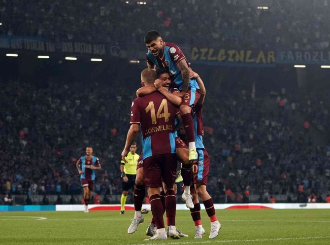 Turkcell Süper Kupa: Trabzonspor: 4 - Sivasspor: 0 (Maç Sonucu)