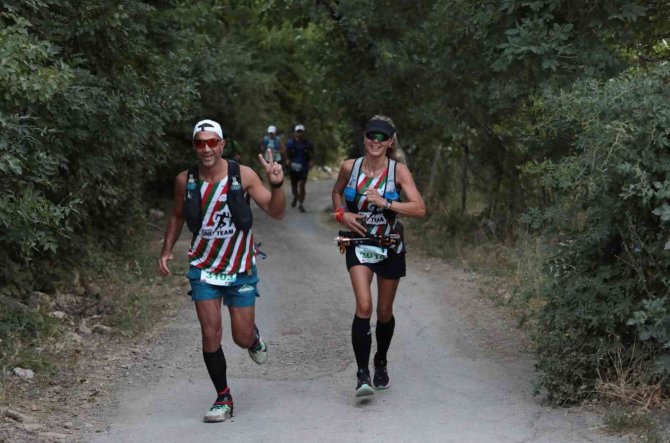 Türkiye’nin İlk Uluslararası Ultra Sky Trail Maratonu Van’da Başladı