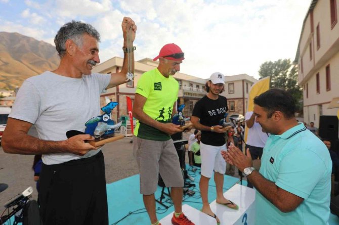 Türkiye’nin İlk ‘Uluslararası Ultra Sky Trail Maratonu’nda Kazananlar Belli Oldu