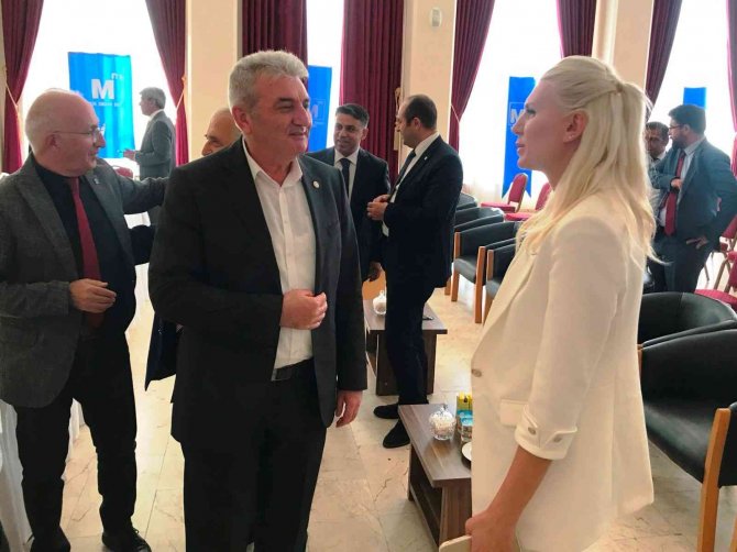 Başkan Bakkalcıoğlu’na Smmmo Anadolu Odaları Platformu’ndan Teşekkür Plaketi