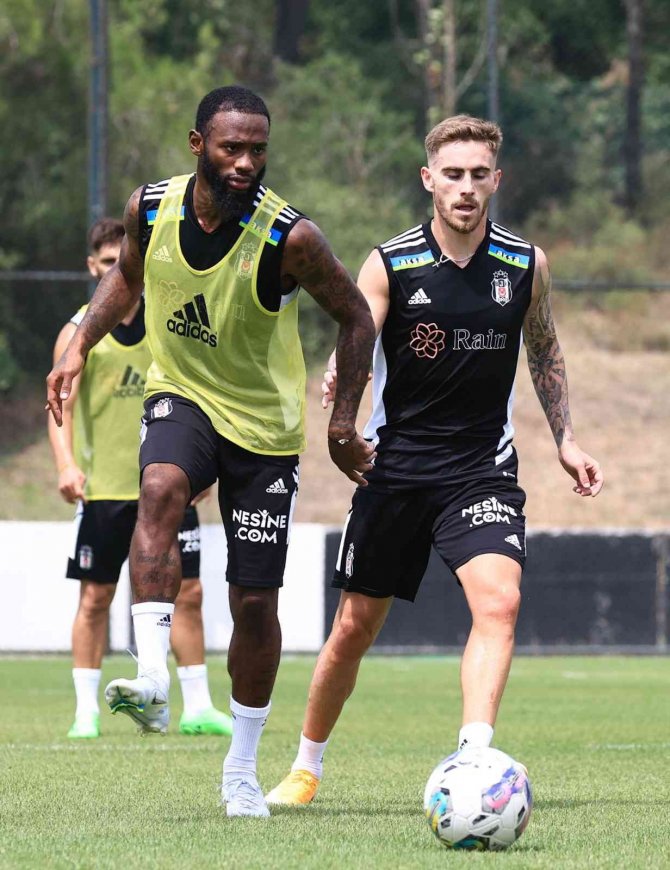 Beşiktaş, Yeni Sezon Hazırlıklarına Devam Ediyor