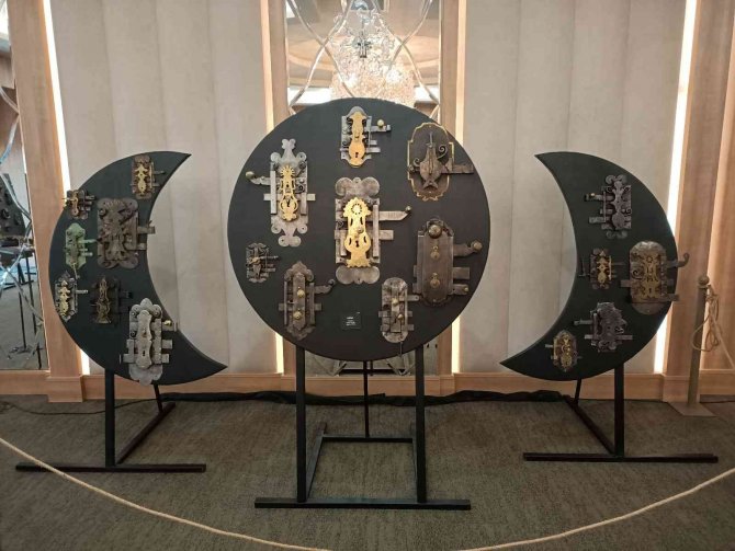 Büyükçekmece’de “Eşikten Yükselen Sesler” Sergisi Görücüye Çıktı