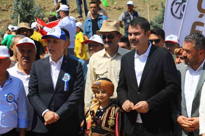 Bakan Kurum: “Önümüzdeki Ay Cumhuriyet Tarihinin En Büyük Sosyal Konut Projesini Başlatıyoruz”