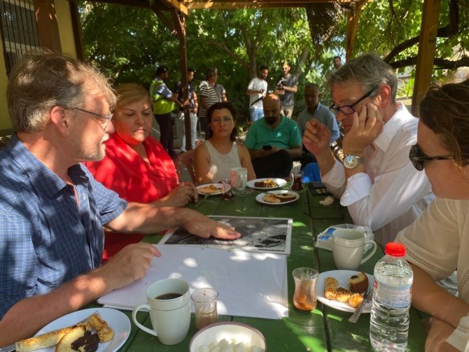 İ̇sviçre Büyükelçisi Sirkeli Höyük’te