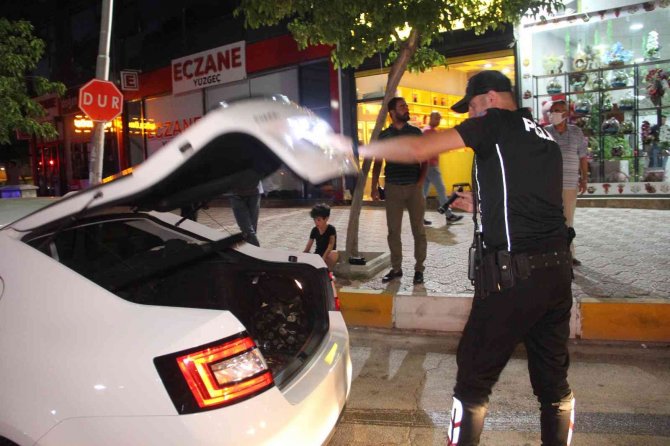 Elazığ’da Denetimler Gece Boyu Sürdü