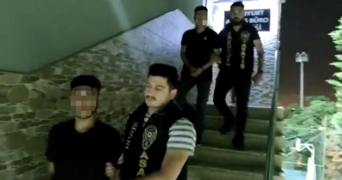 Esenyurt’ta İş Yerlerini Haraca Bağlayan Çete Çökertildi