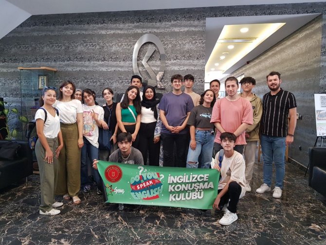 Gürsu Belediyesi, Uygulama Kulüpleriyle Gençlerin Yetkinliklerini Geliştiriyor