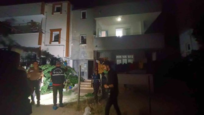 Adana’da Uykuda Kalbinden Bıçaklanan Kadın Hayatını Kaybetti