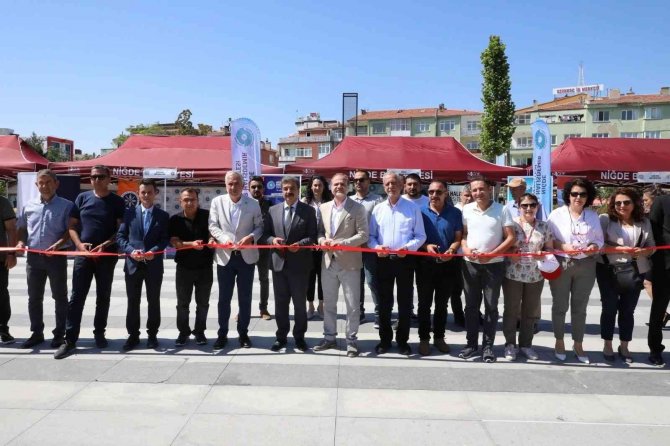 Niğde’de Üniversiteler Tanıtım Standı Açtı
