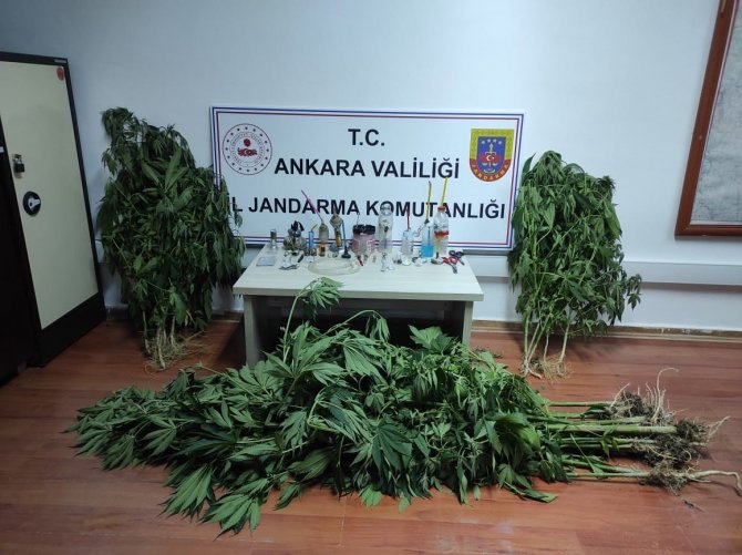 Başkentteki 3 Farklı Narkotik Operasyonunda Çok Sayıda Uyuşturucu Ele Geçirildi