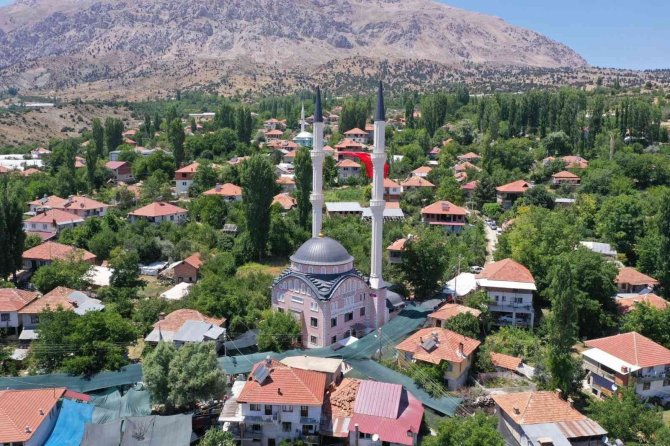 Kaş’ta, Yeşilbarak Söğütoğlu Camii Açıldı