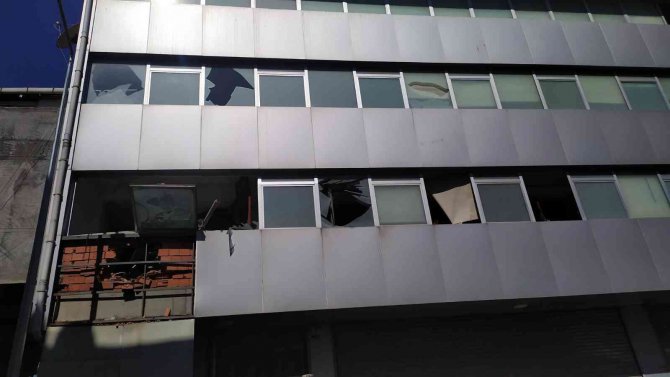 Bağcılar’da Tekstil Atölyesinin Buhar Kazanı Patladı