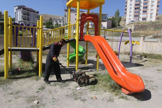 Bayburt Belediyesinin Çevre Çalışmaları Hızla Devam Ediyor