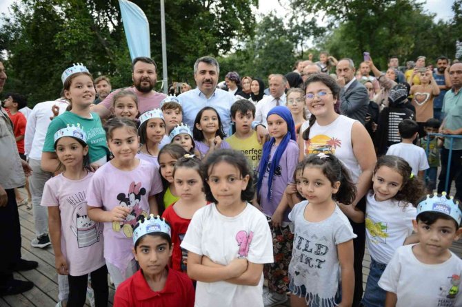 Başkan Yılmaz’dan Çocuklara Sürpriz