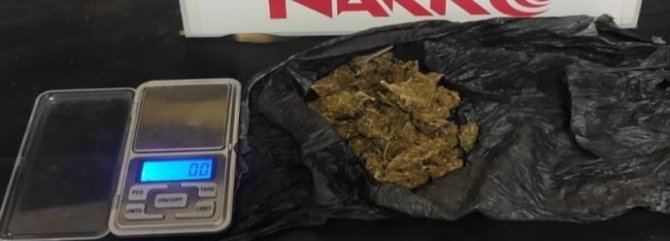 Uyuşturucu Taciri 10 Kişi Tutuklandı