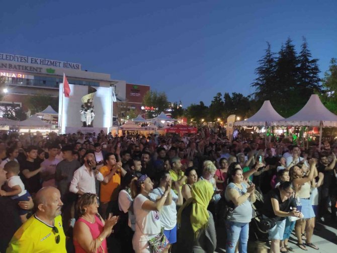 Yenimahalleliler Kahve Festivali’nde Buluştu
